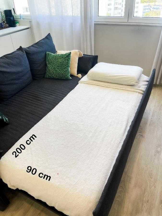 Airport Lisbon Guest House ภายนอก รูปภาพ