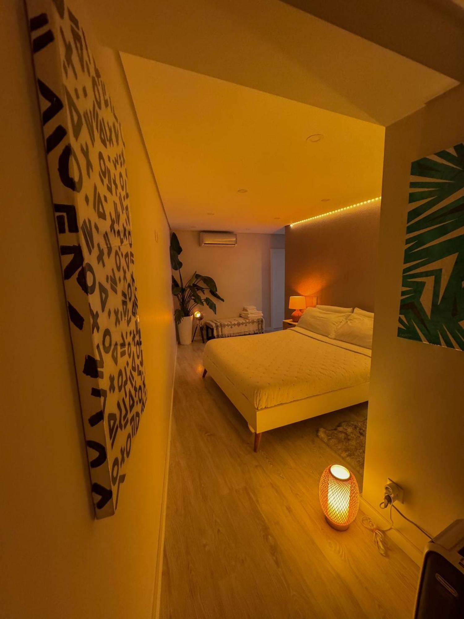 Airport Lisbon Guest House ภายนอก รูปภาพ